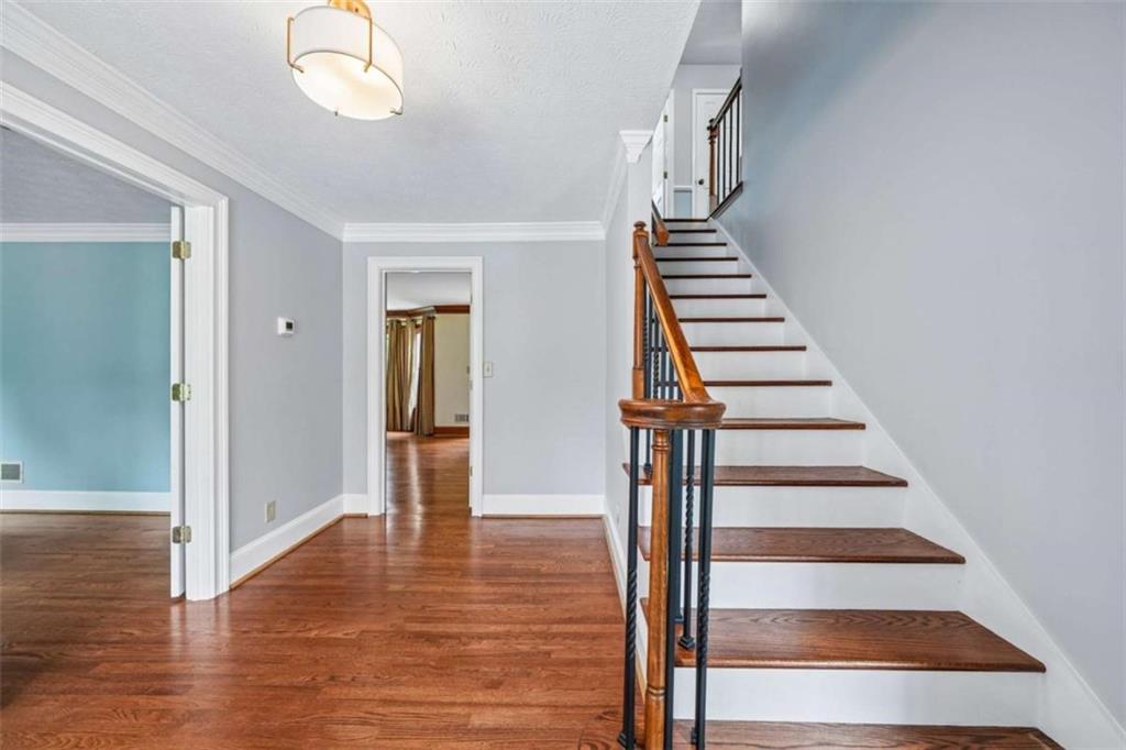 1184 Staples Drive Property Photo 3