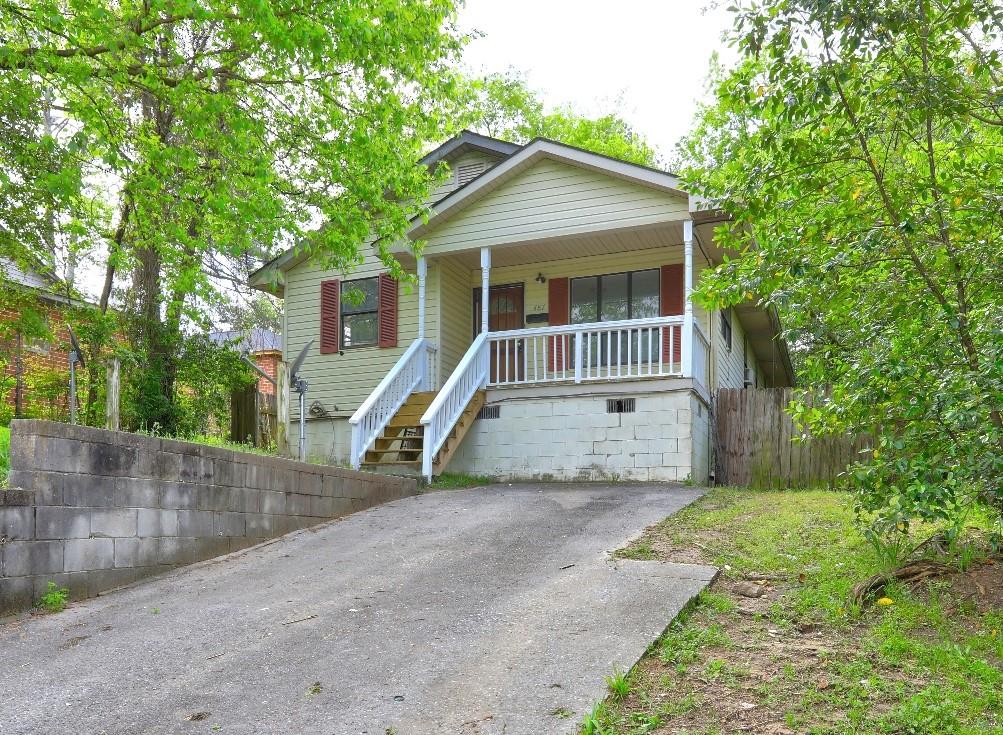 487 Cowan Street Property Photo 1