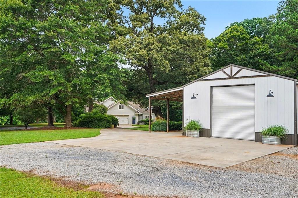 351 Teamon Road Property Photo 44
