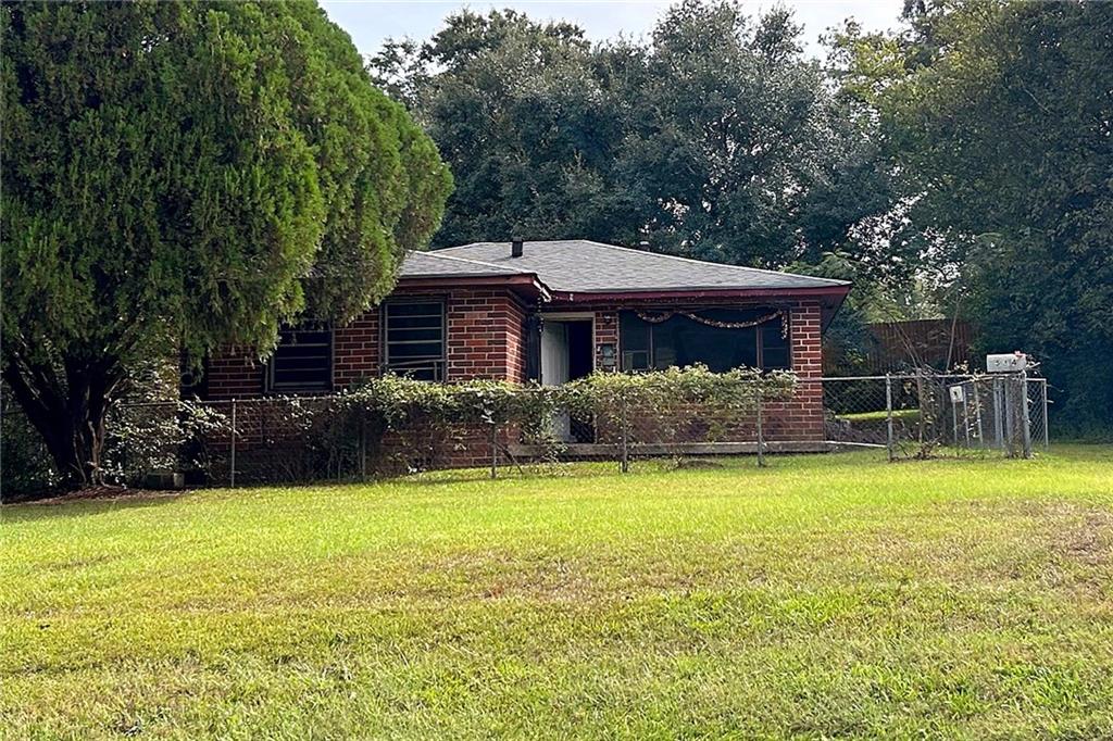 534 Robert Henry Street Property Photo 1