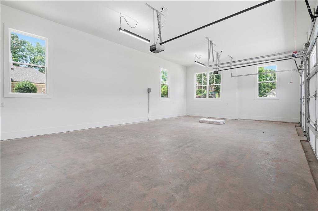 5676 Meadow View Drive Property Photo 25