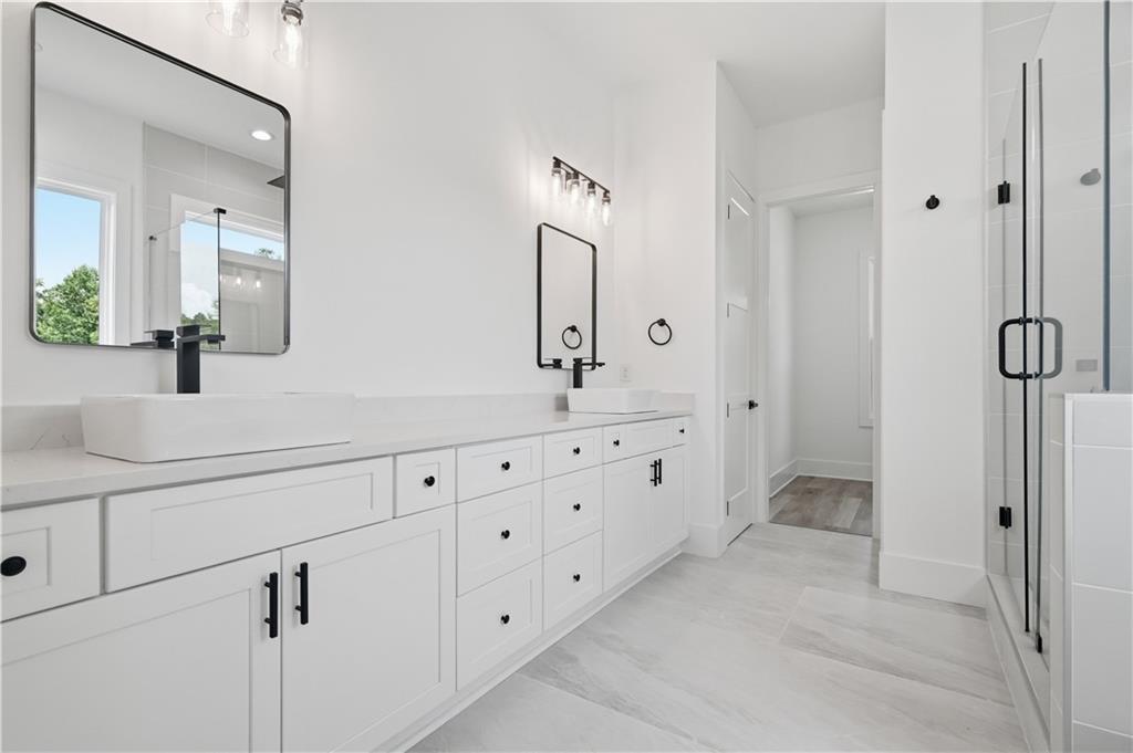 5676 Meadow View Drive Property Photo 31