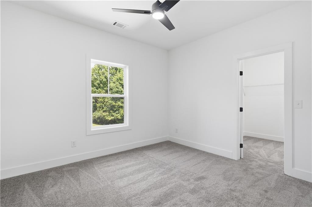 5676 Meadow View Drive Property Photo 39