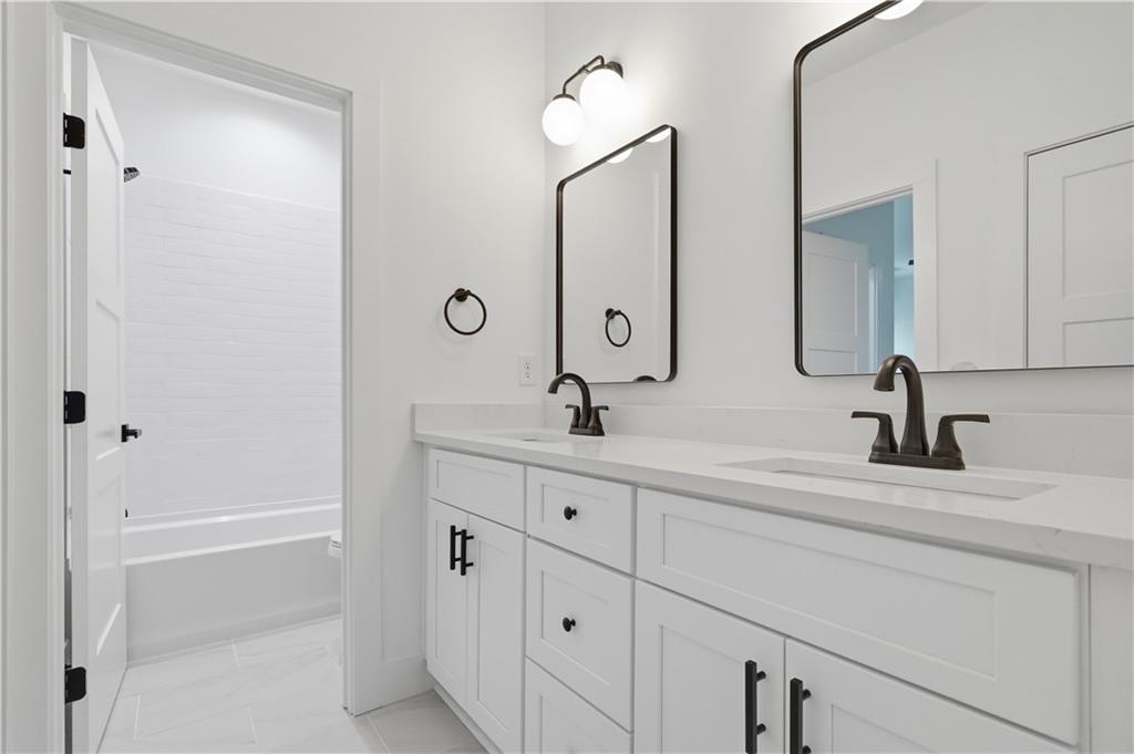 5676 Meadow View Drive Property Photo 42