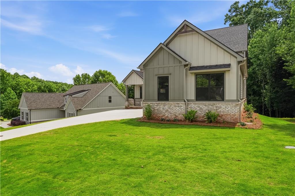 5676 Meadow View Drive Property Photo 64