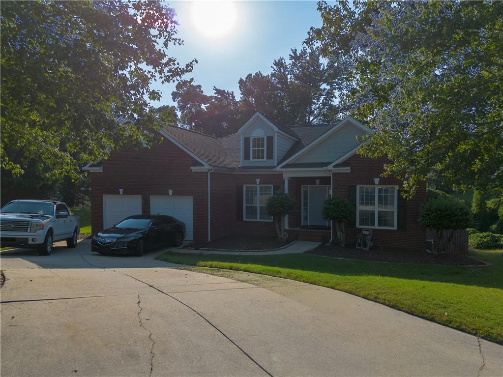 415 Martin Creek Way Property Photo 1