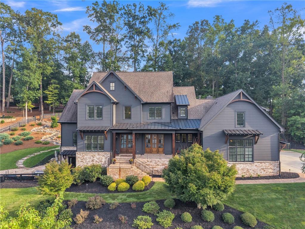 765 Foxhollow Run Property Photo 4