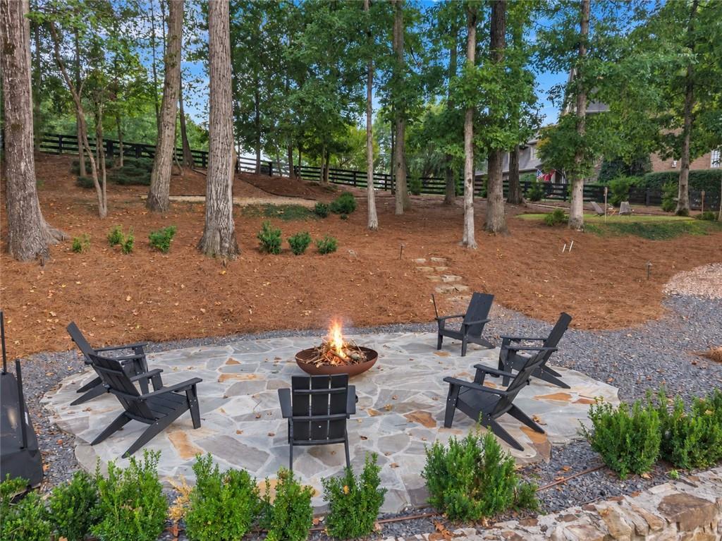 765 Foxhollow Run Property Photo 98