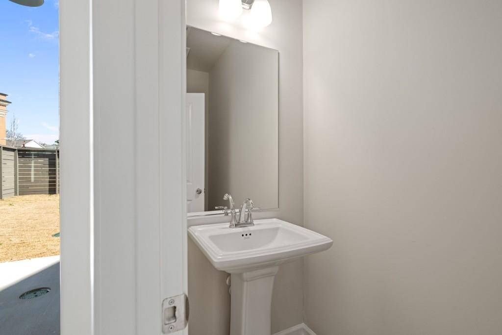249 10th Street Property Photo 11