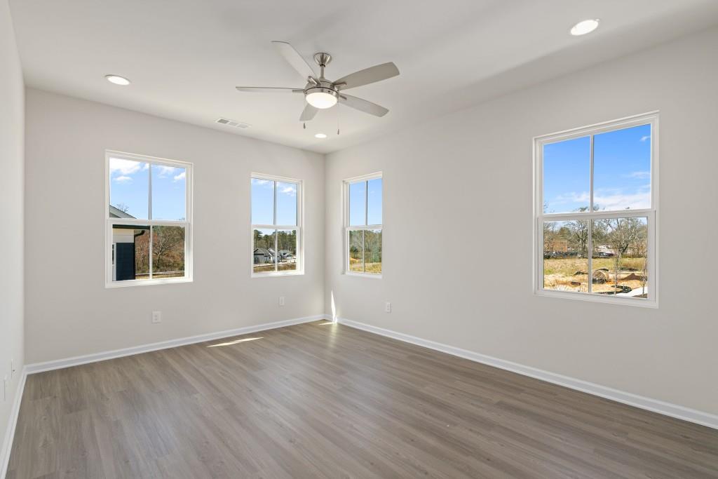 249 10th Street Property Photo 15