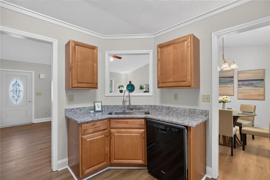 459 Amy Boulevard Property Photo 12