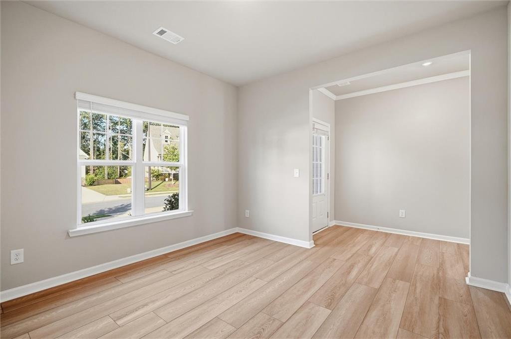 517 Edgemore Road Property Photo 5