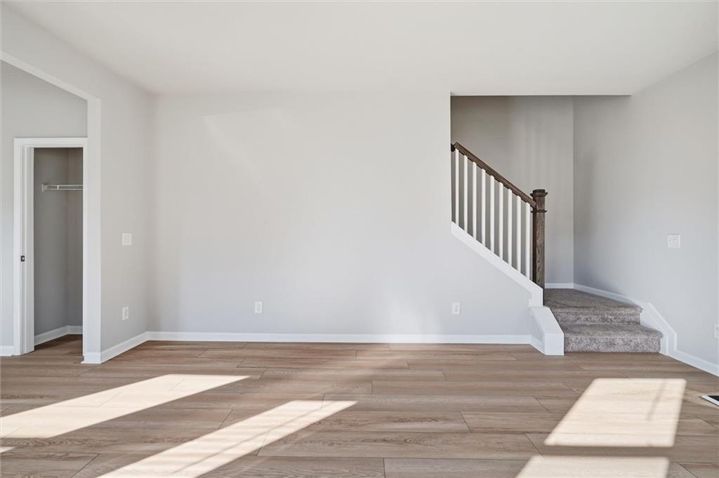 517 Edgemore Road Property Photo 23