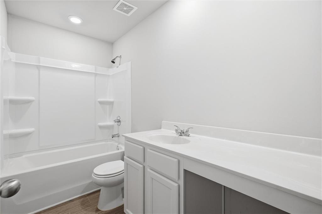 517 Edgemore Road Property Photo 29