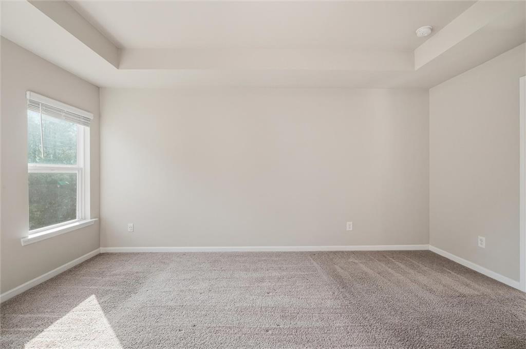 517 Edgemore Road Property Photo 32