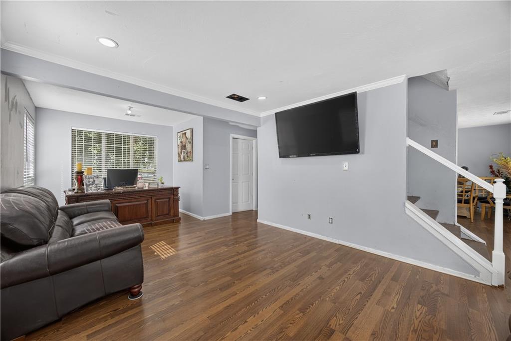 1395 Ling Drive Property Photo 8