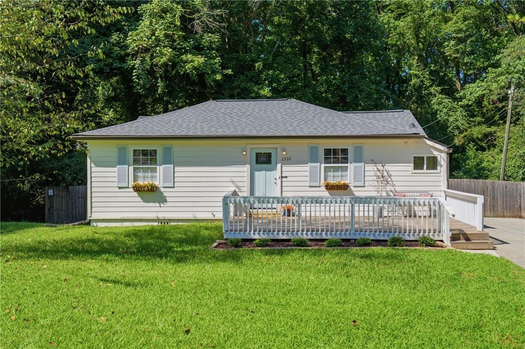 2538 Gordon Circle Property Photo 1