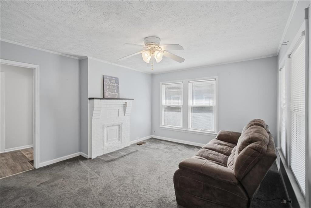 302 Hampton Street Property Photo 8