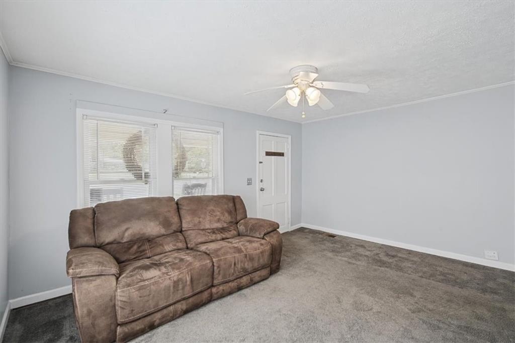 302 Hampton Street Property Photo 10