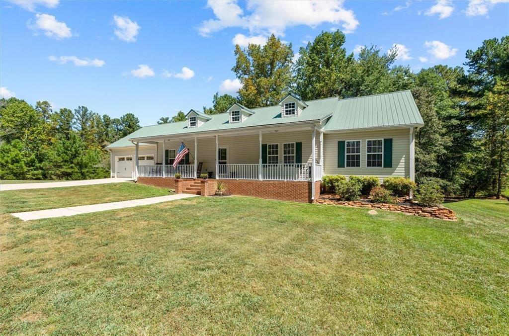 51 Moon Road Property Photo 4