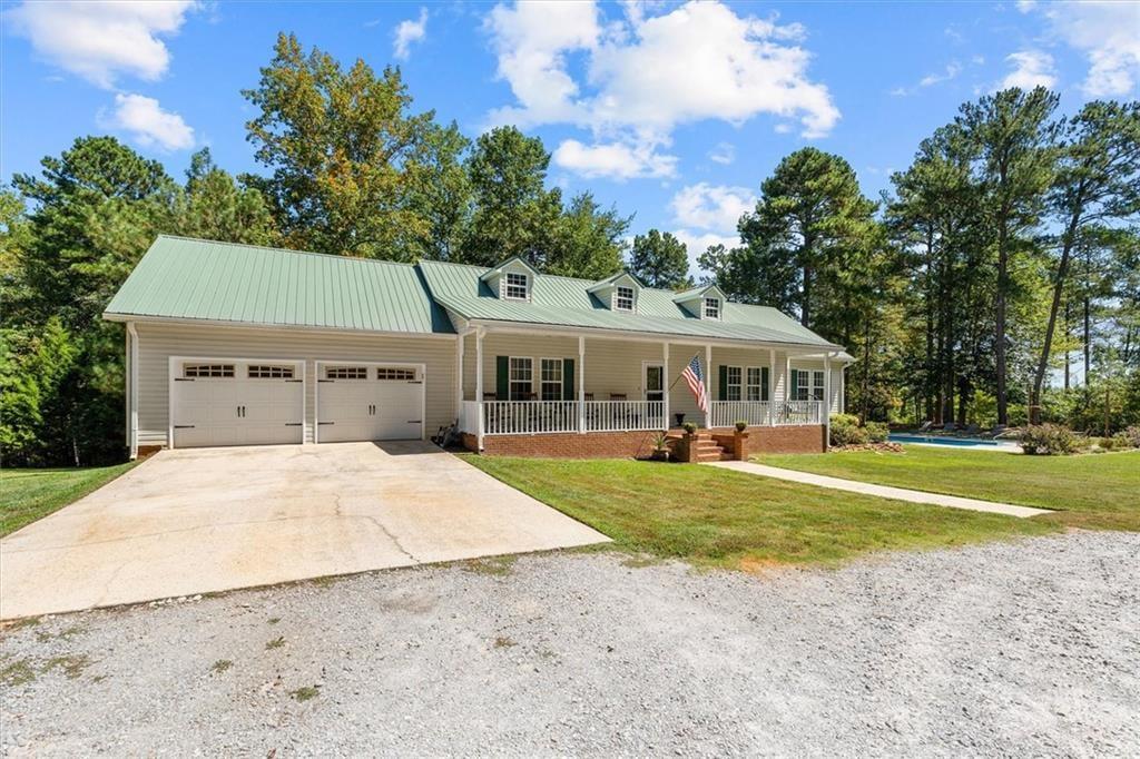 51 Moon Road Property Photo 5