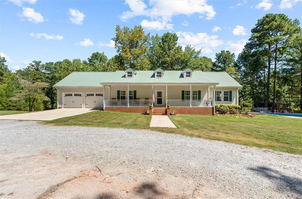 51 Moon Road Property Photo 6