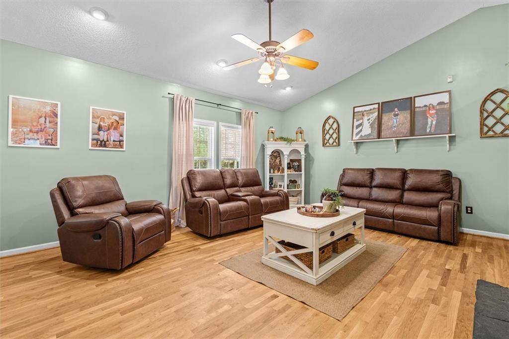 51 Moon Road Property Photo 9