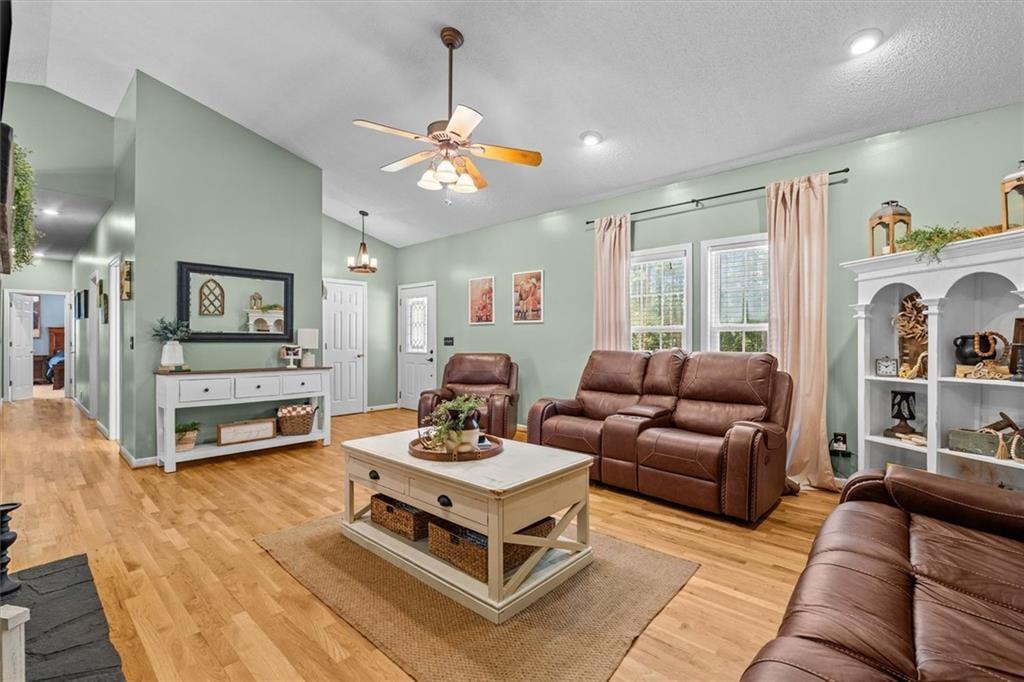 51 Moon Road Property Photo 10