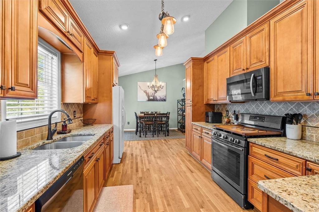 51 Moon Road Property Photo 13