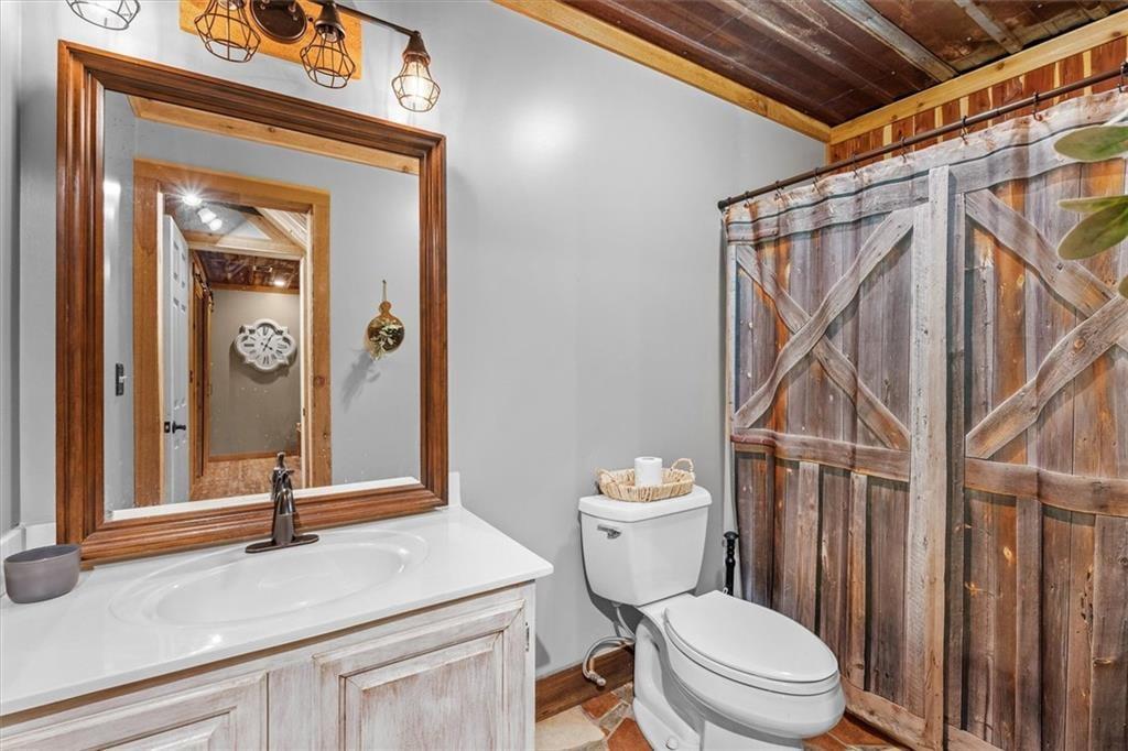 51 Moon Road Property Photo 32