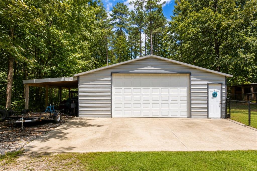 523 S River Drive S Property Photo 38