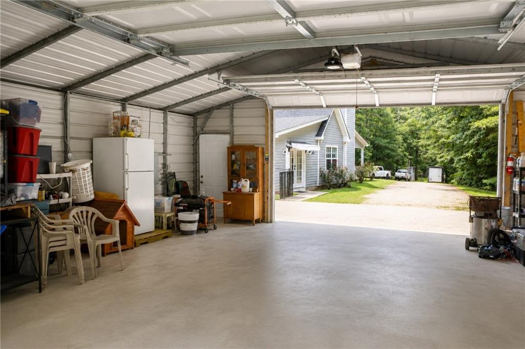 523 S River Drive S Property Photo 39