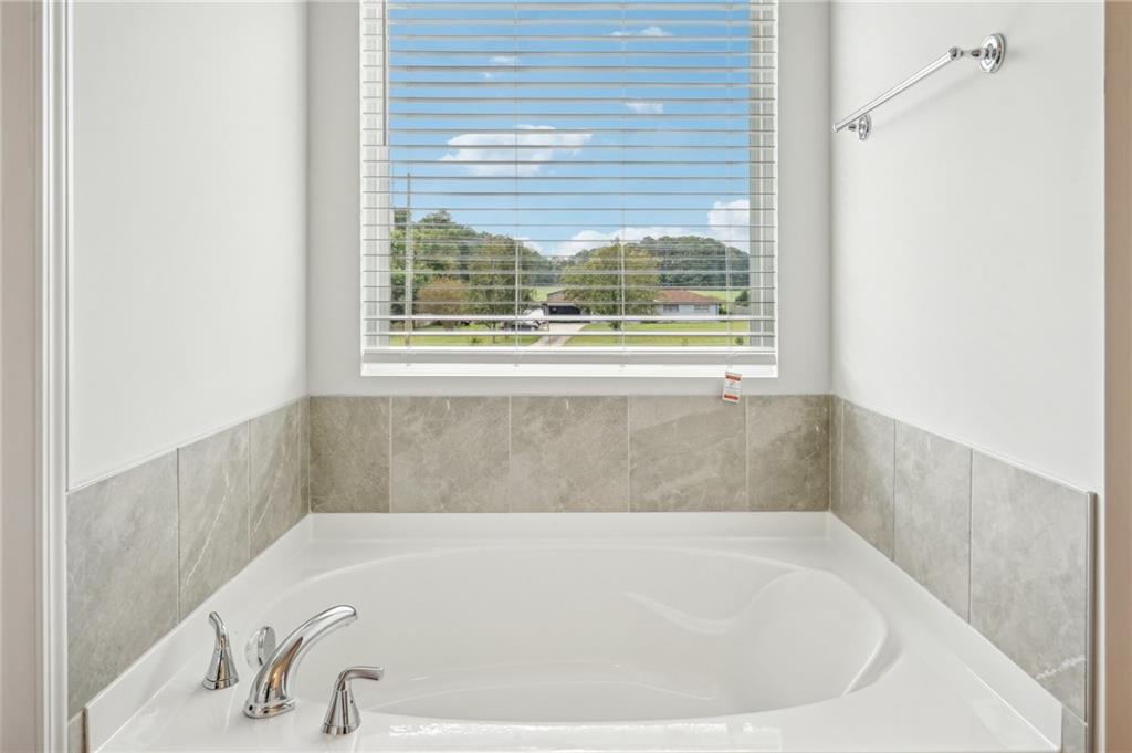 5824 Maddox Road Property Photo 23