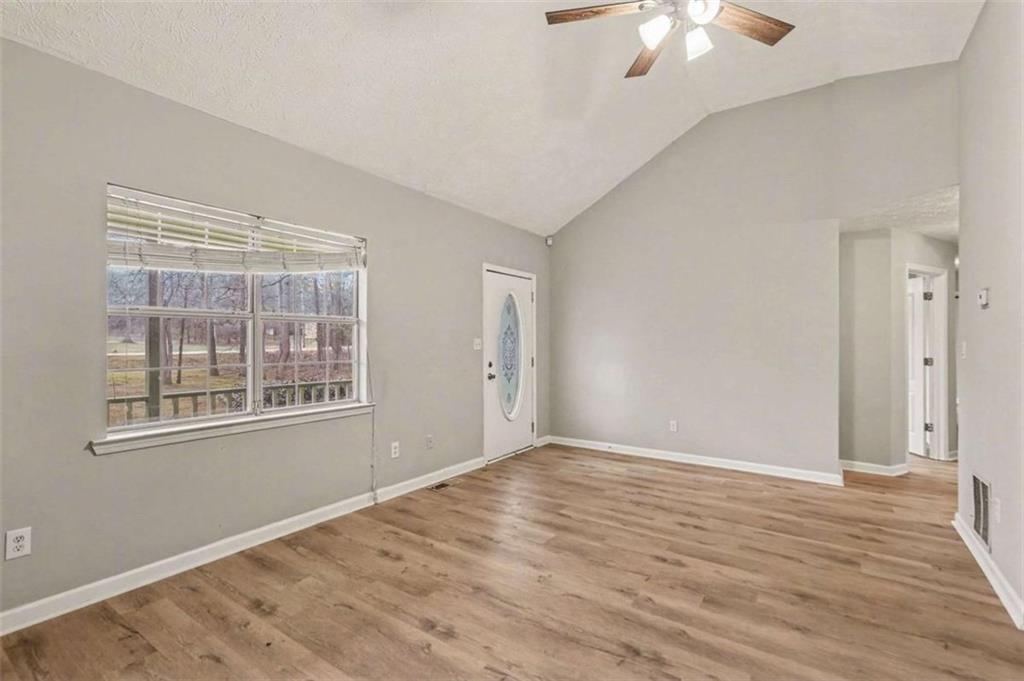 253 Ruth Drive Property Photo 5