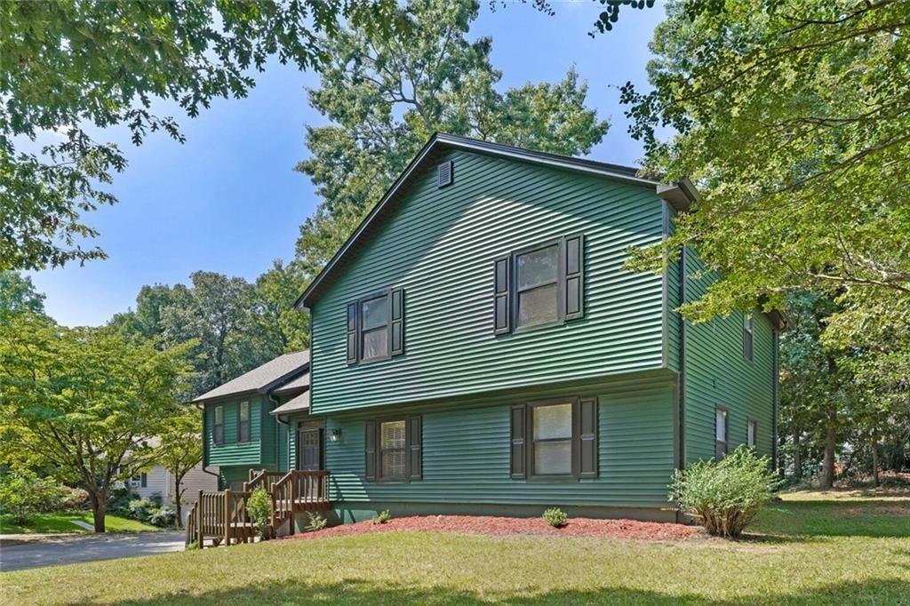 972 Tyrell Drive Property Photo 3