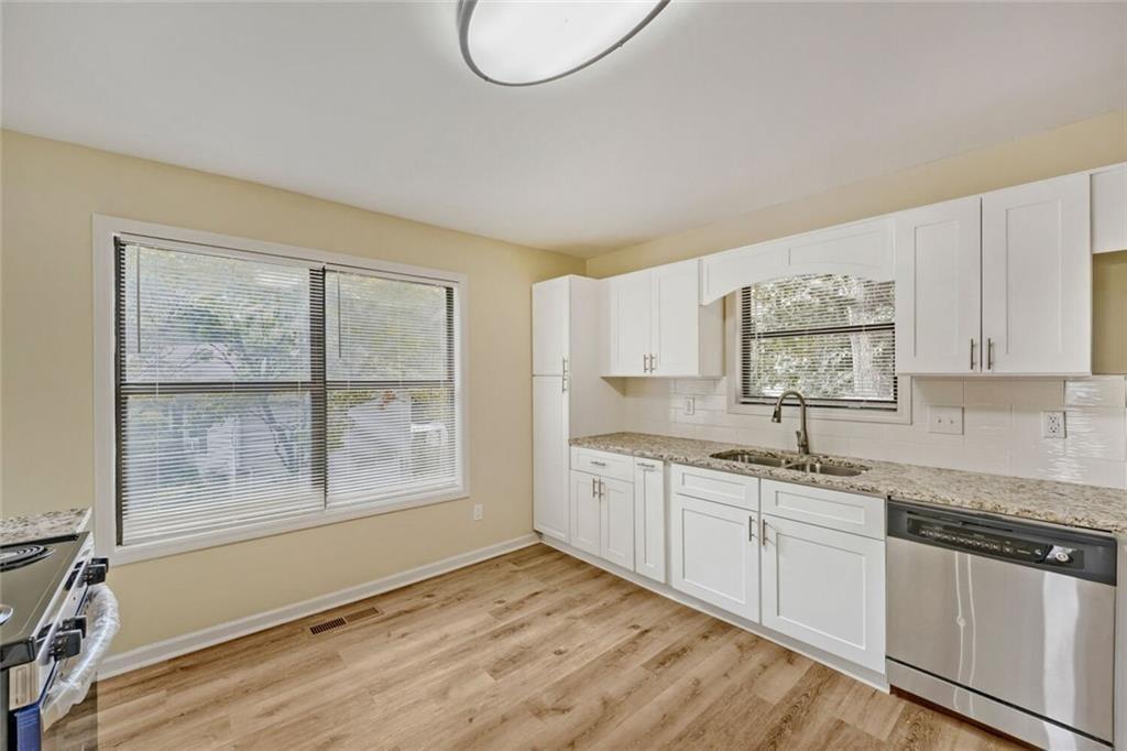 972 Tyrell Drive Property Photo 10