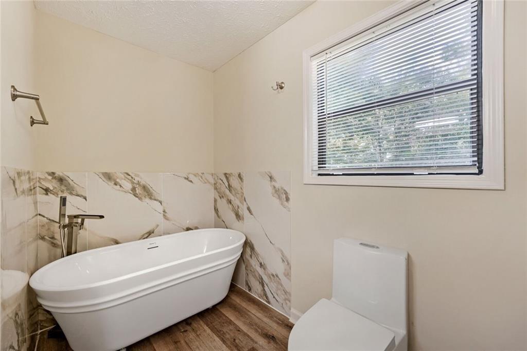 972 Tyrell Drive Property Photo 20