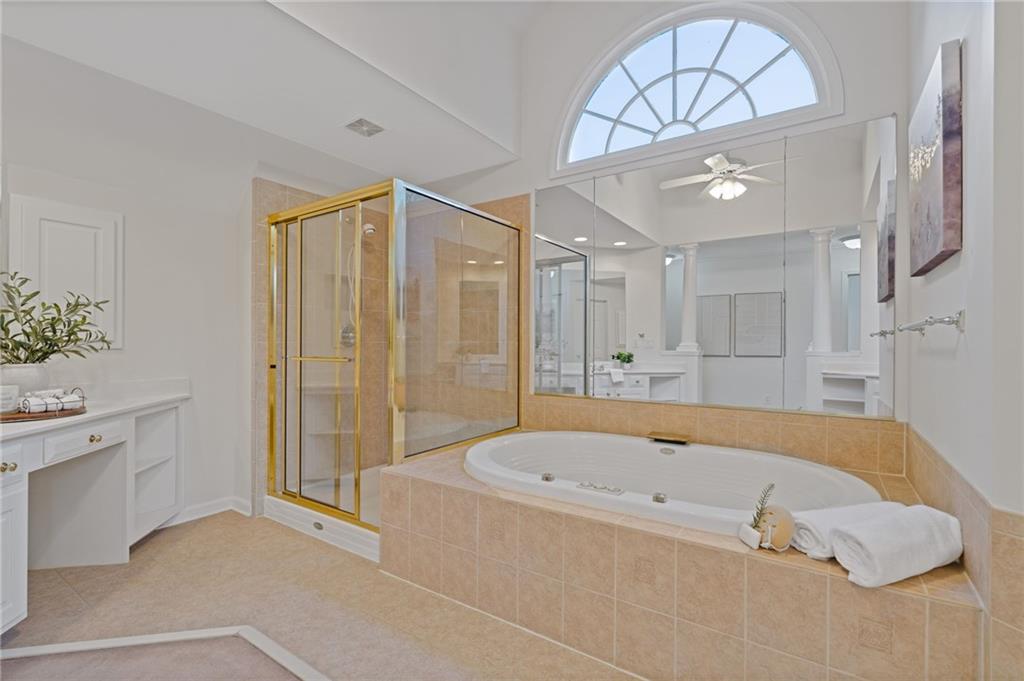 210 Rivergate Drive Property Photo 36