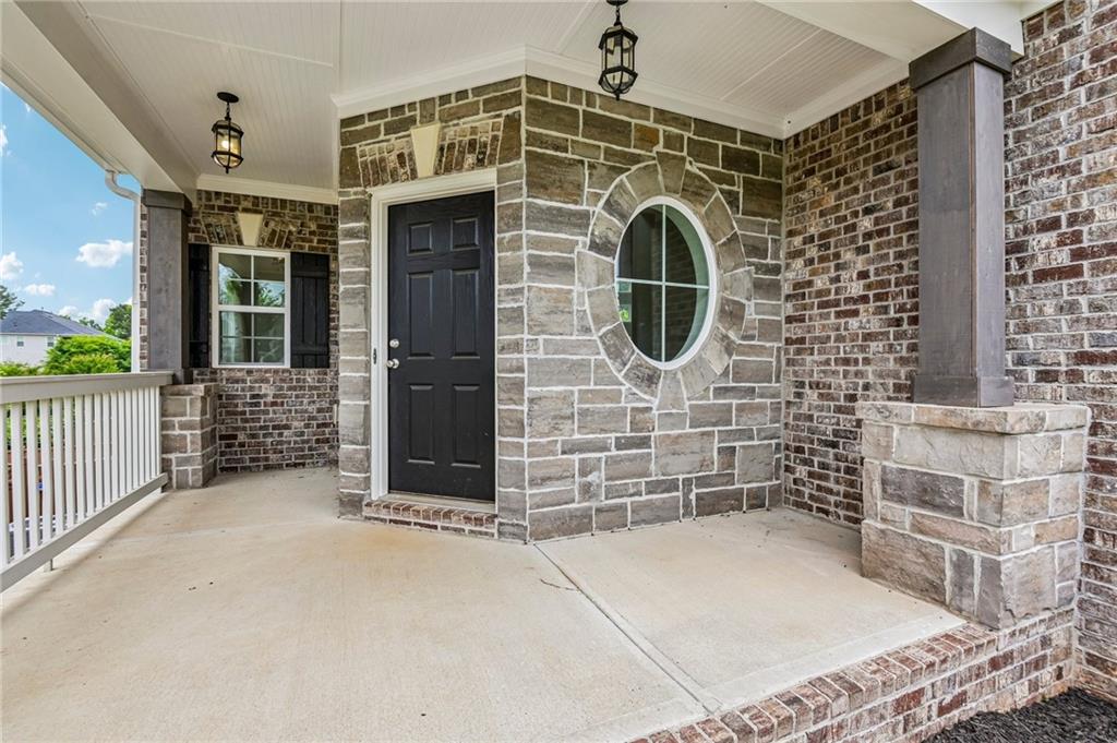 129 Edinburgh Drive Property Photo 6