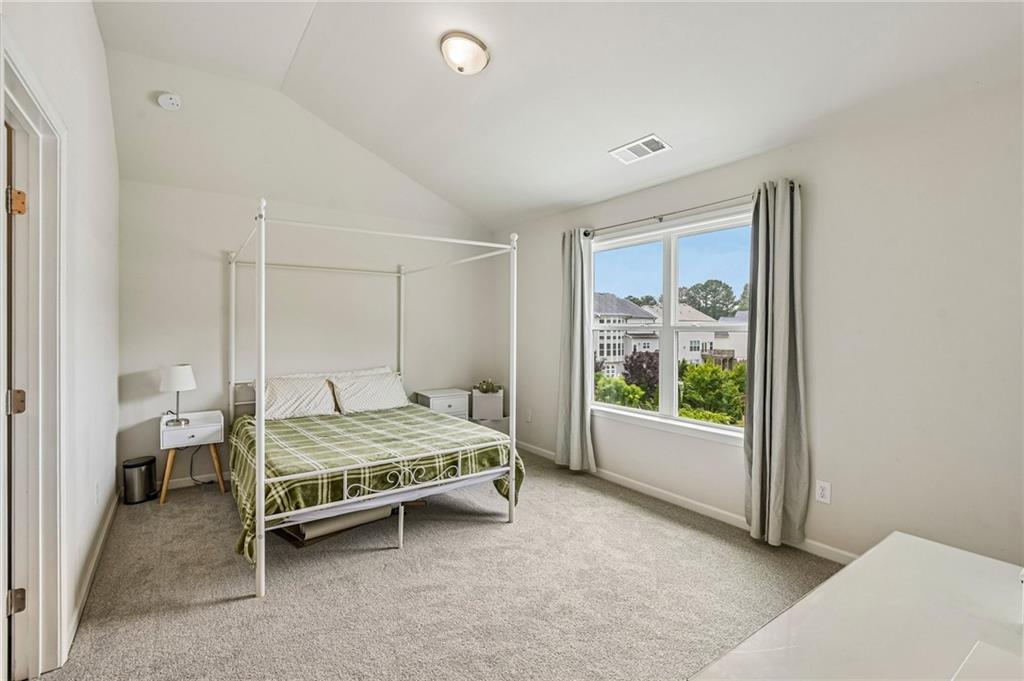 129 Edinburgh Drive Property Photo 25