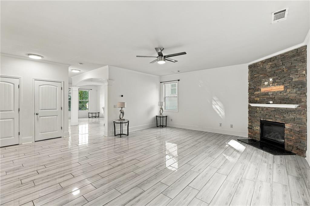351 The Boulevard Property Photo 2