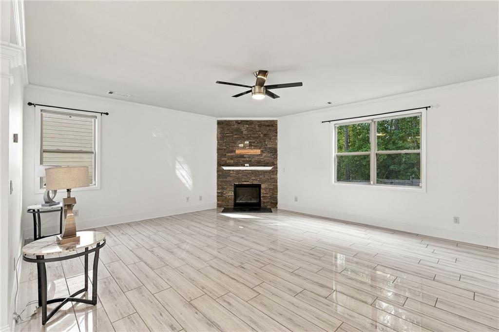 351 The Boulevard Property Photo 4