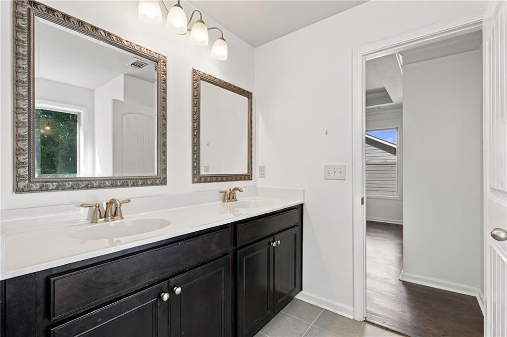 351 The Boulevard Property Photo 29