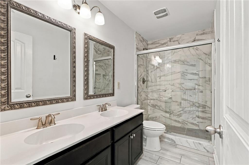 351 The Boulevard Property Photo 32
