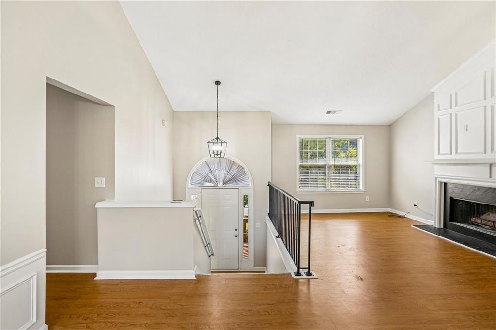 7842181 Property Photo 5