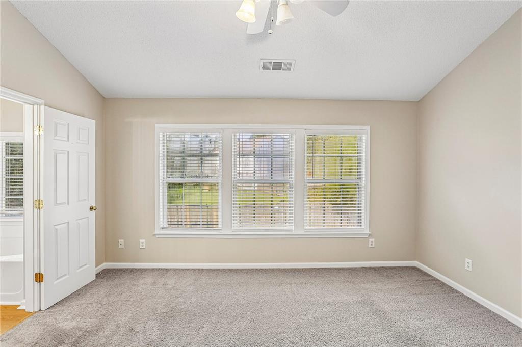 7842181 Property Photo 15