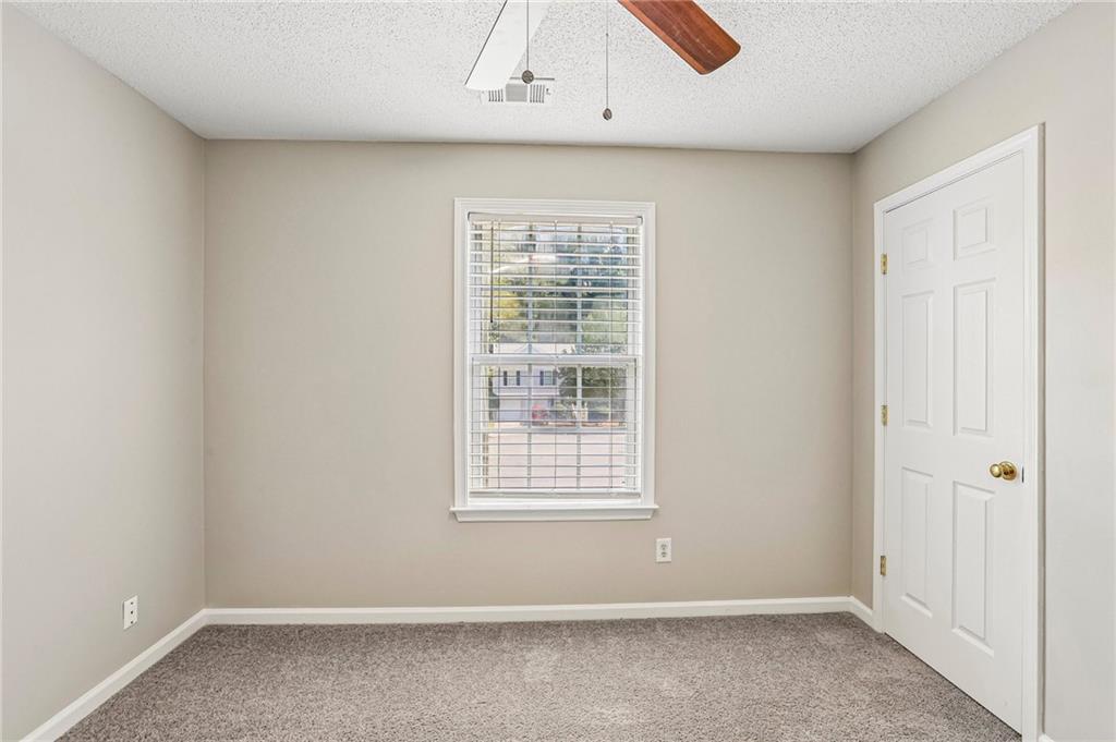 7842181 Property Photo 18