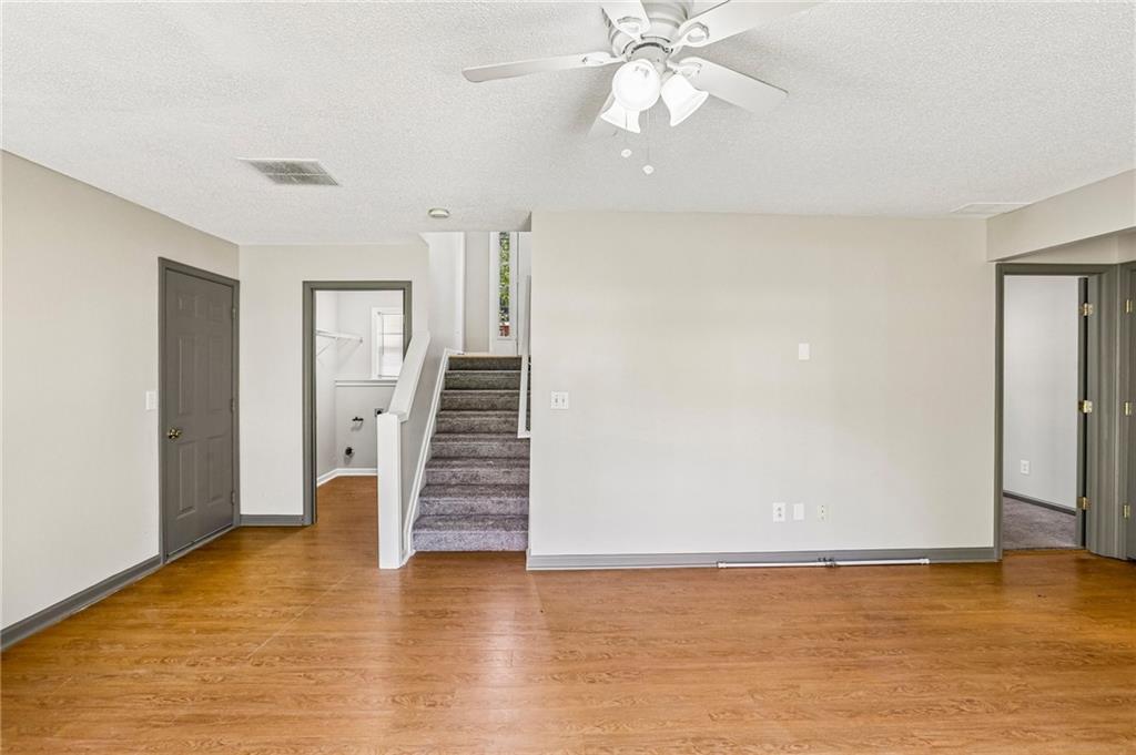 7842181 Property Photo 23