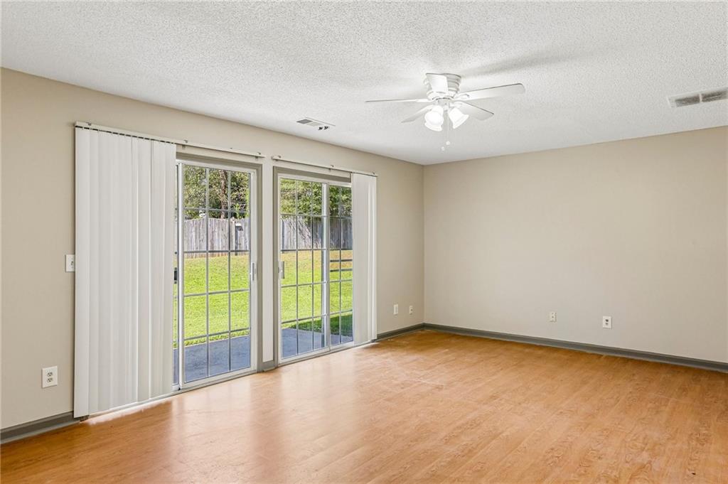 7842181 Property Photo 24