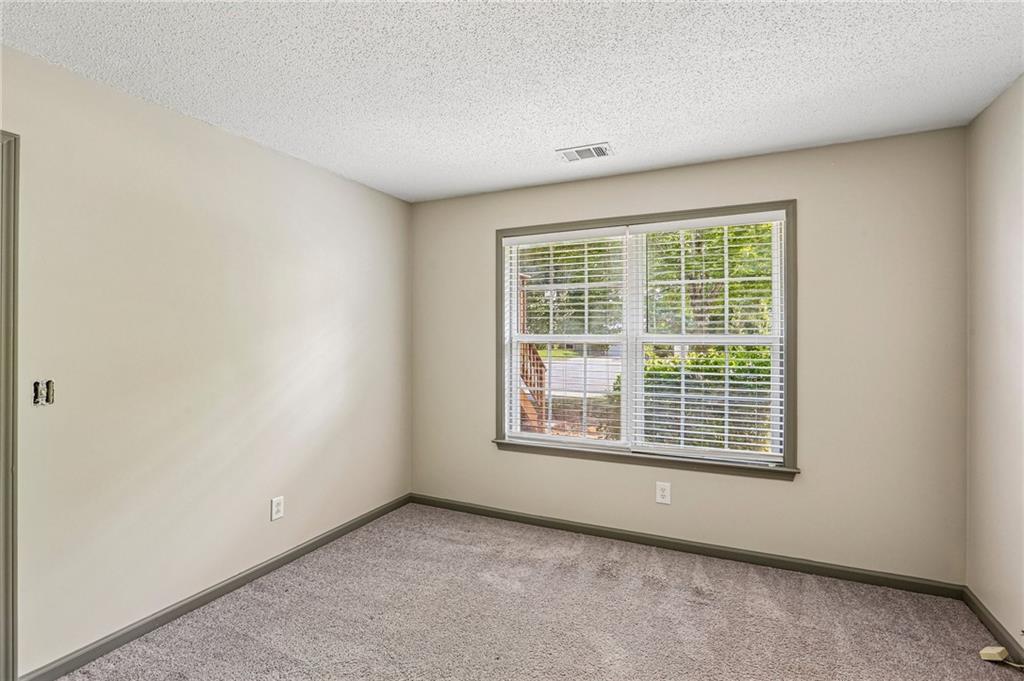 7842181 Property Photo 25